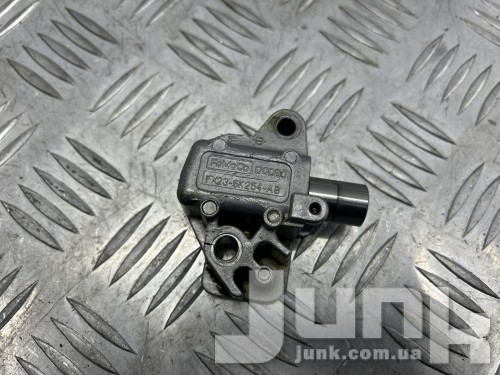 Натяжитель цепи для Land Rover Range Rover IV (L405) 2012-2021 oe LR032088 разборка бу