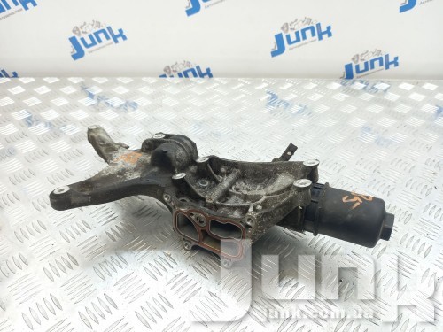 Кронштейн генератора для Вольксваген Golf 7 Alltrack (2017-2019) oe 06L903143K разборка бу