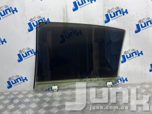 Стекло двери задней правое для Infiniti Q50 oe 823004GA0A запчасти бу Стекло двери задней правое для Infiniti Q50 oe 823004GA0A разборка бу