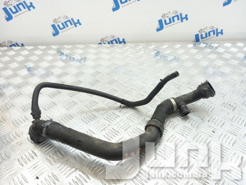 Шланг системы охлаждения для Audi Q3 (F3) 2019-2025 oe 5QN122101AB запчасти бу Шланг системы охлаждения для Audi Q3 (F3) 2019-2025 oe 5QN122101AB разборка бу