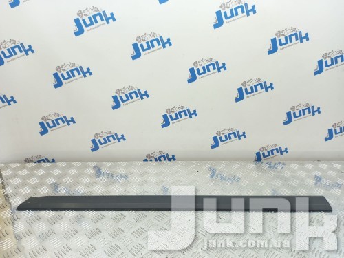 Накладка двери передней правой для Вольксваген Golf 7 Alltrack (2017-2019) oe 5G9854940A9B9 разборка бу