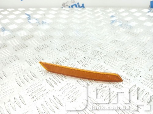 Световозвращатель переднего бампера правый для BMW X6 M E71 (2008-2014) oe 63147179992 разборка бу