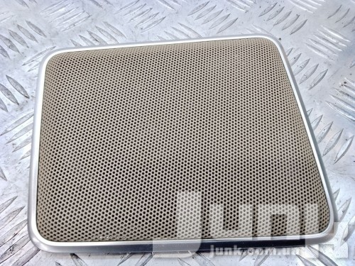 Накладка динамика (сетка) правая для Land Rover Range Rover IV (L405) 2012-2021 oe LR038238 разборка бу