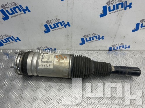 Пневмостойка передняя правая для Land Rover Range Rover Sport oe LR072449 разборка бу