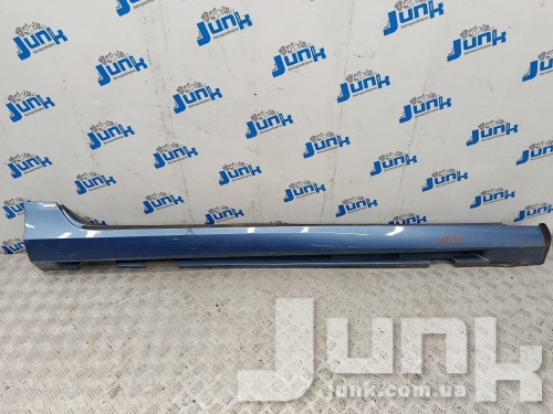 Накладка порога наружная правая для Volvo V60 I 2010-2018 oe 32270137 разборка бу