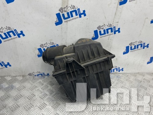 Корпус воздушного фильтра для Land Rover Discovery Sport (L550) 2014–2026 oe LR049780 разборка бу