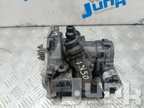 Корпус термостата с помпой для Вольксваген Golf 7 Alltrack (2017-2019) oe 06L121111H разборка бу