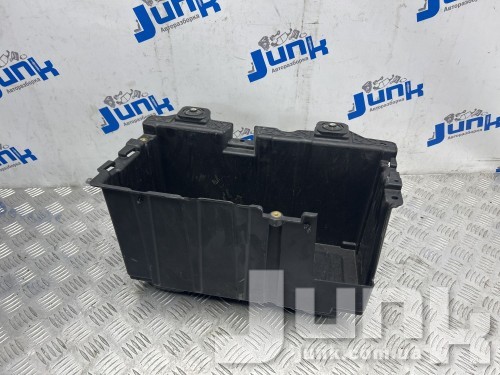 Поддон АКБ для Land Rover Range Rover IV (L405) 2012-2021 oe LR037533 разборка бу