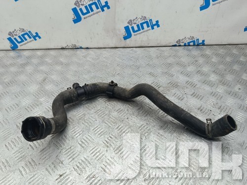 Патрубок охлаждения нижний для Audi A4 B8 oe 8K0121055N разборка бу