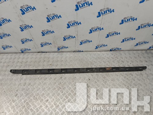 Кронштейн крепления порога левый для Вольксваген Golf 7 Alltrack (2017-2019) oe 5G9853493 разборка бу