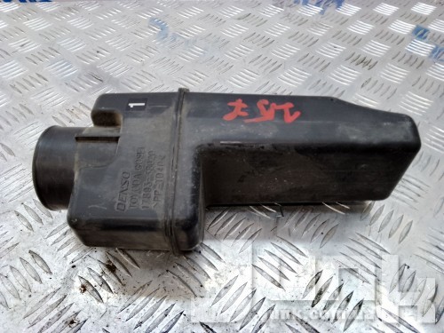 Резонатор для Lexus LS 4 oe 1789338020 разборка бу