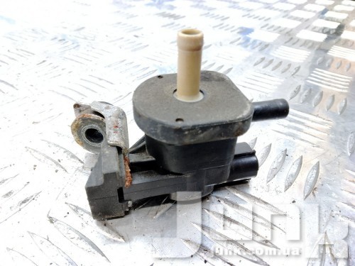 Вакуумный клапан для Lexus LS 4 oe 2586038030 разборка бу